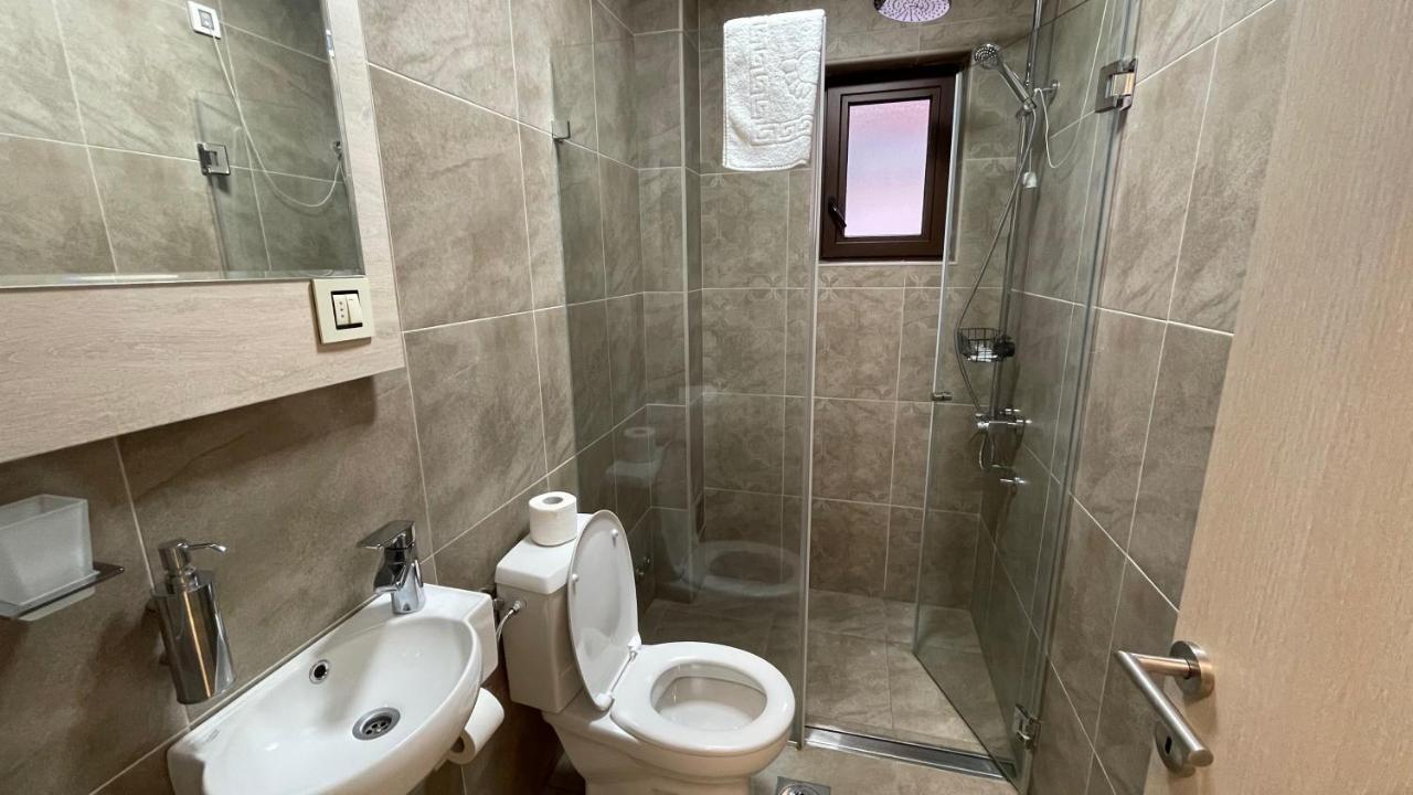 City Smart Nis Bagian luar foto
