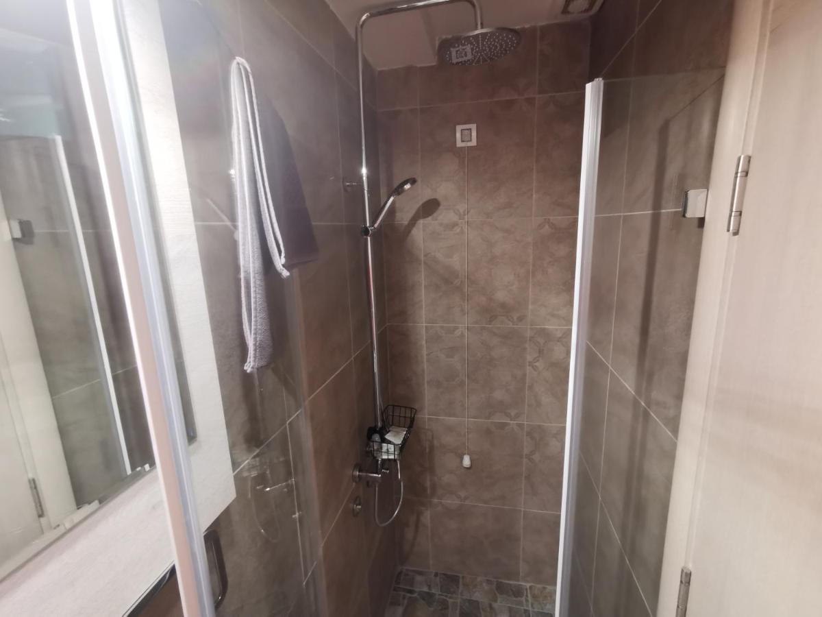 City Smart Nis Bagian luar foto