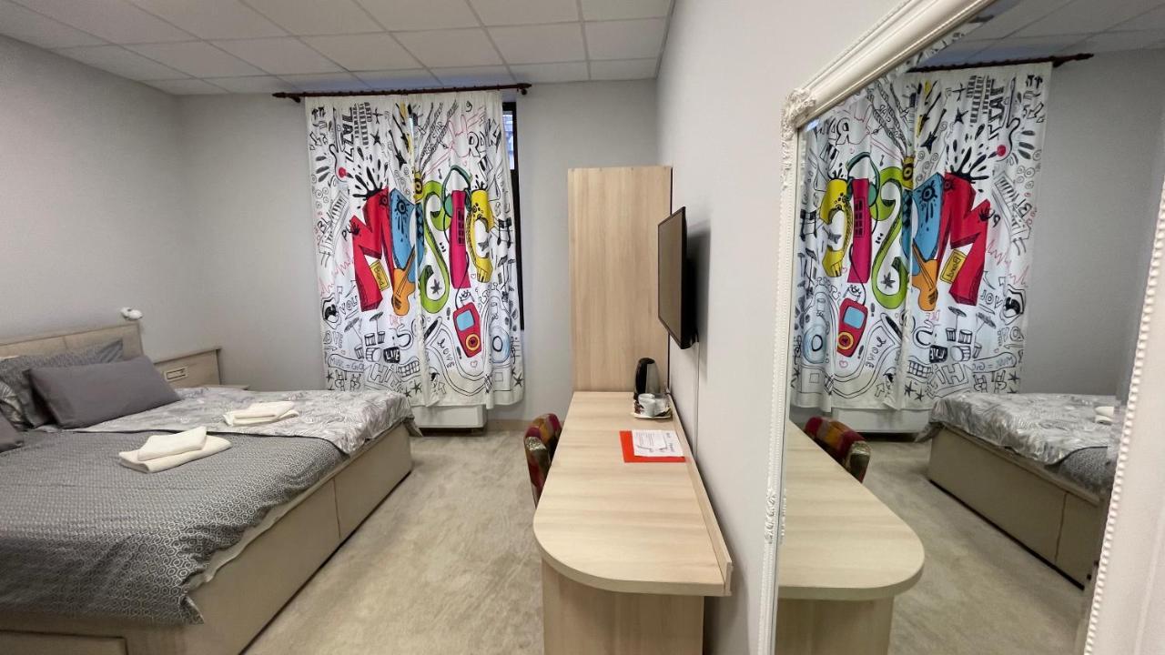 City Smart Nis Bagian luar foto